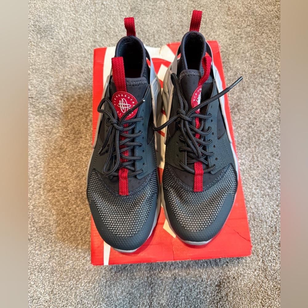 Big Kids Nike AIR HUARACHE RUN ULTRA GS